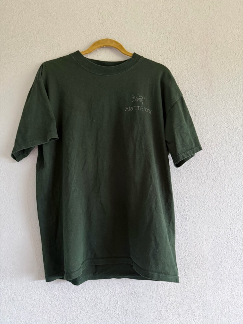 Vintage Arc'teryx Men's Dark Green Short Sleeve Logo Tee Medium Puffy Logo 2000s